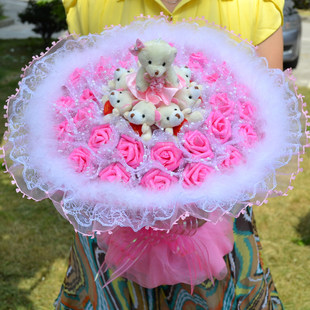 30朵粉玫瑰泰迪熊卡通手捧花束韩版抱心小熊求婚生日祝福仿真鲜花