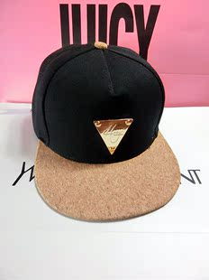包邮韩版新款潮牌软木塞三角标铆钉平沿棒球帽嘻哈潮人遮阳帽子