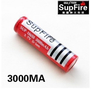 正品SupFire3000MA充电式18650LED手电筒专用锂电池带保护板