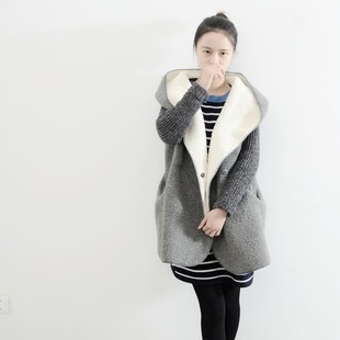 新冬款韩版带帽女式拼针织袖大版宽松加绒加厚中长款羊羔毛呢外套