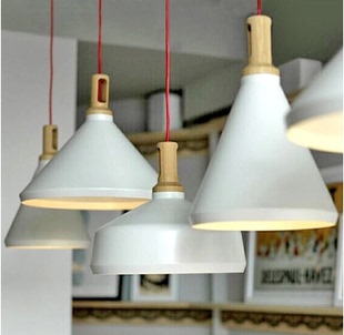 北欧宜家艺术吊灯简约吧台三头餐厅灯具创意铝材灯设计师的灯