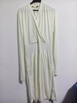 天予衣缘  原单样衣 HY603-336 白色 纯色 v领 长款长袖连衣裙