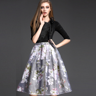 2015夏季新款女装 欧洲站蝴蝶结上衣+小清新条纹花朵印花套装裙