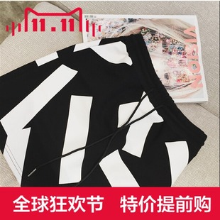 2015韩版时尚套装女秋季新品黑白印花拼色卫衣+显瘦包臀短裙女潮