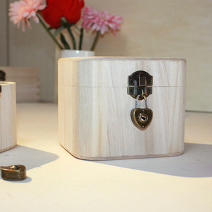 实木收纳盒小木盒桌面收纳盒 木质带锁首饰盒圆形木盒情人节礼物