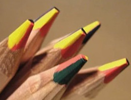 4色彩虹铅笔 学生奖品  儿童涂鸦铅笔 三角笔杆