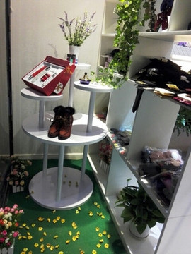 木质圆形中岛展示柜货架鞋子服装包包化妆品手机母婴用品展示架