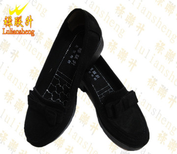 正品禄联升老北京布鞋坡跟女布鞋舒适休闲鞋耐磨防滑上班单鞋W108