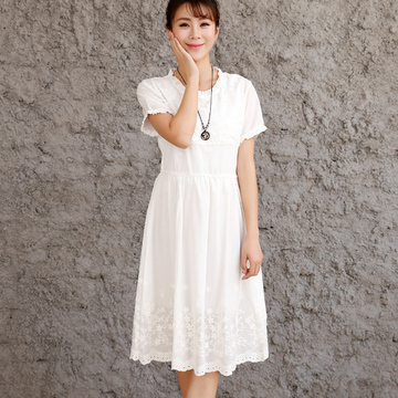 悠悠家 原创甜美女神范纯棉短袖中长款连衣裙 夏季白色立体刺绣裙