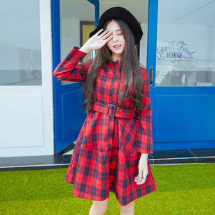 2016年韩版一步裙圆领单排扣长袖高腰格子系带连衣裙