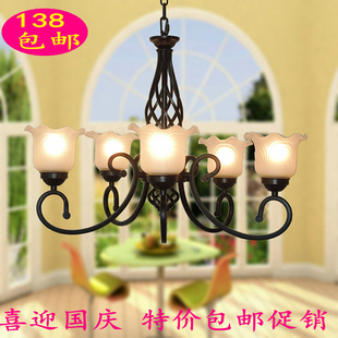 餐厅灯创意欧式简约饭厅灯饰美式宜家温馨卧室咖啡厅5头玻璃吊灯