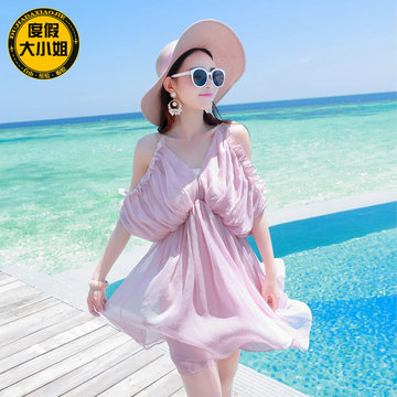 2015新款波西米亚褶皱纯色马尔代夫海边度假显瘦V领沙滩连衣短裙