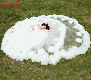 新韩版白色长拖尾抹胸婚纱云朵花朵婚纱影楼服装主题婚纱情侣婚纱