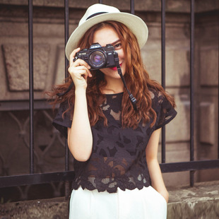 2015韩版新款夏装蕾丝镂空短袖T恤女圆领百搭修身打底衫上衣女