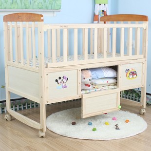 婴儿床实木无漆宝宝摇篮床可变书桌童床游戏床包邮送蚊帐